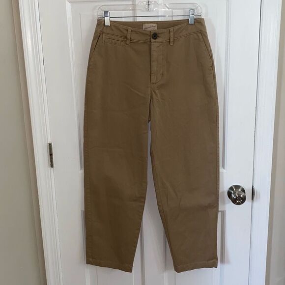 Universal Thread relaxed khaki pants size 6 - Picture 1 of 10